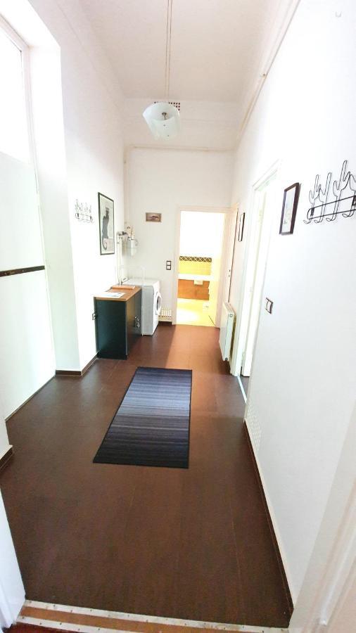 Deak Apartman Sopron Exterior photo